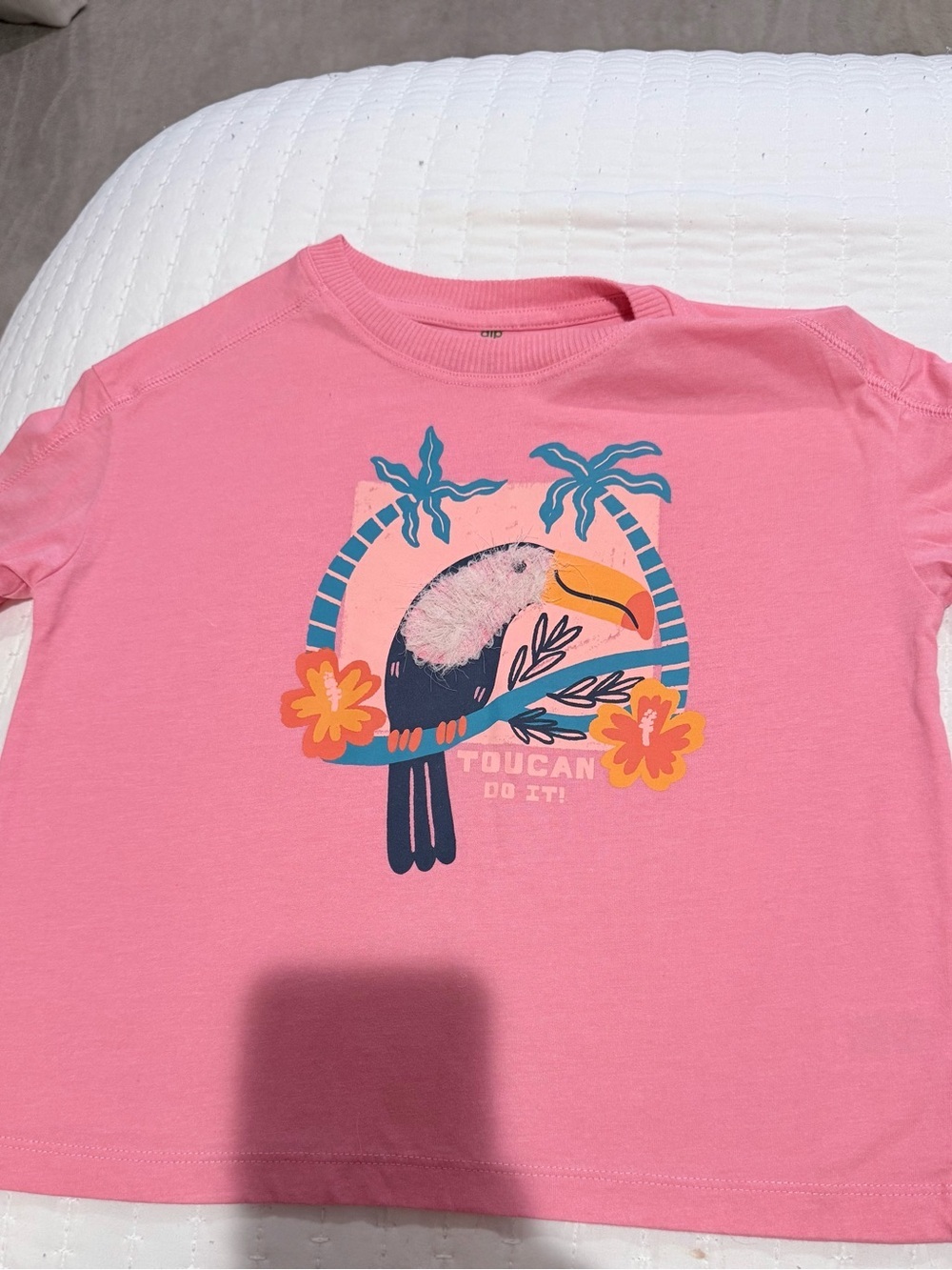 Dip Coral Toucan Graphic Tee Size 8